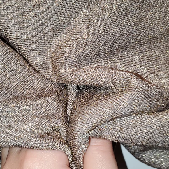 Sparkly top - Picture 2 of 6